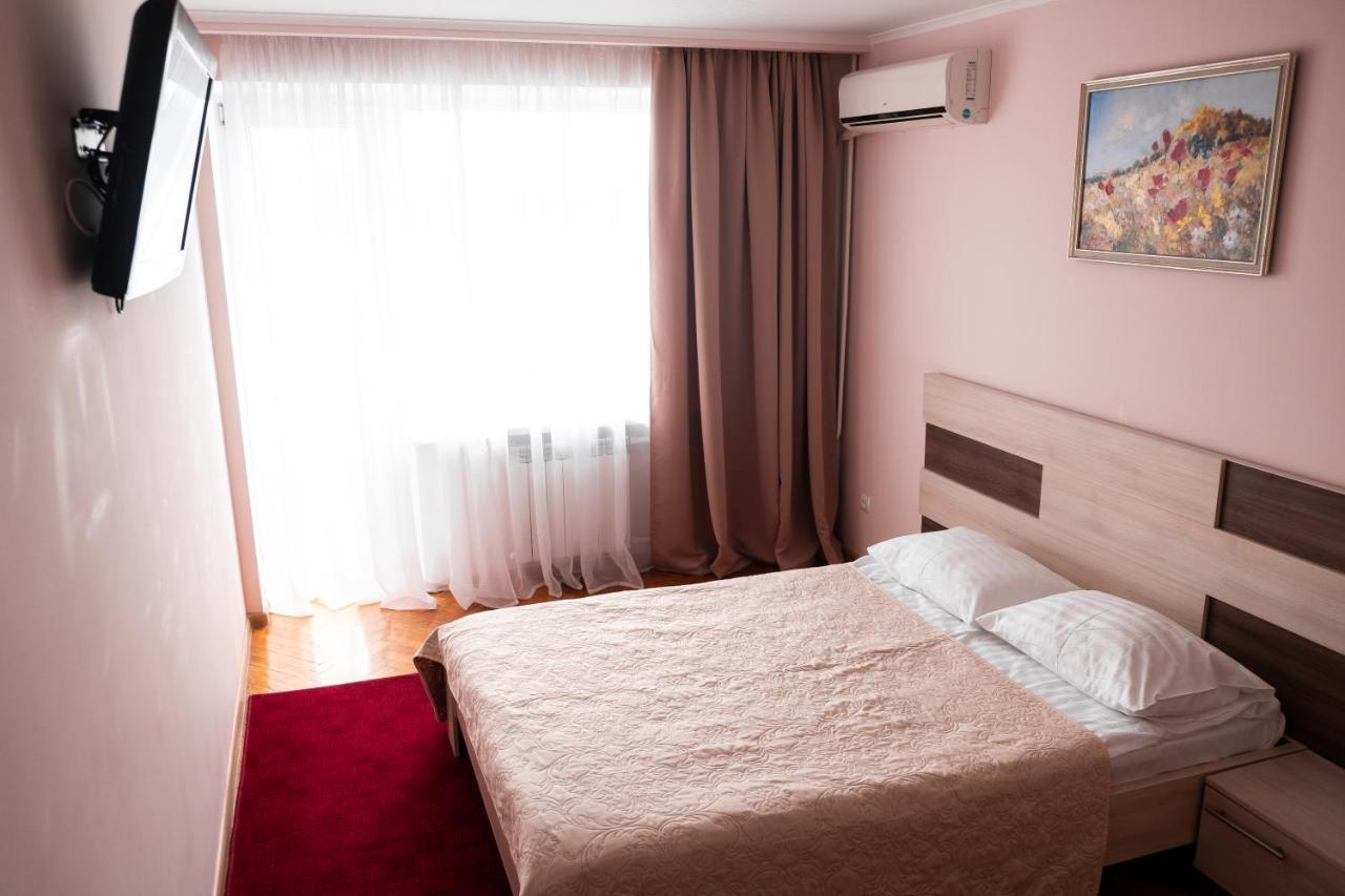 Hotel Halychyna Ternopil Eksteriør billede