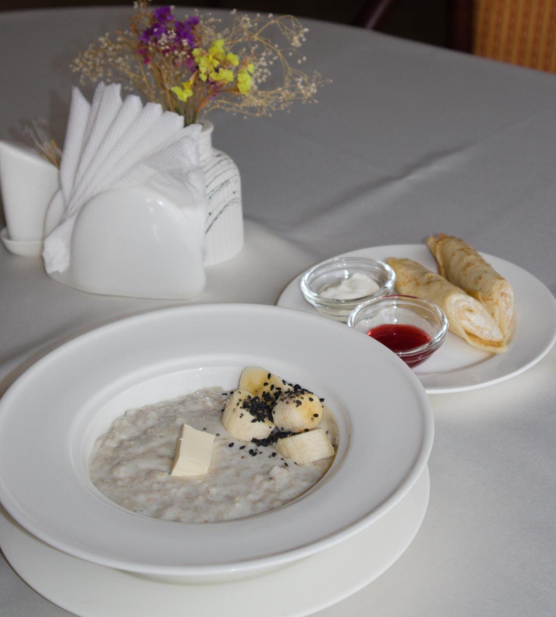 Hotel Halychyna Ternopil Eksteriør billede